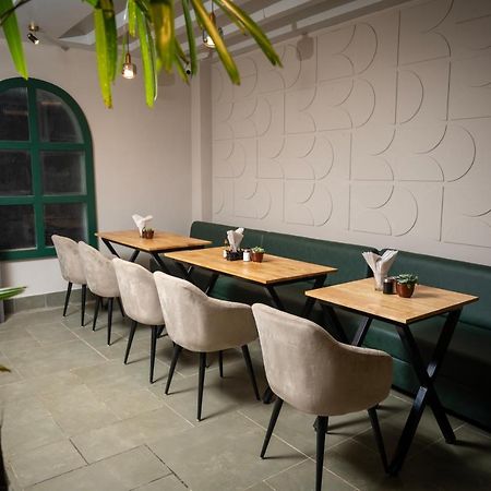 Gs Residency Hotel Guwahati Luaran gambar