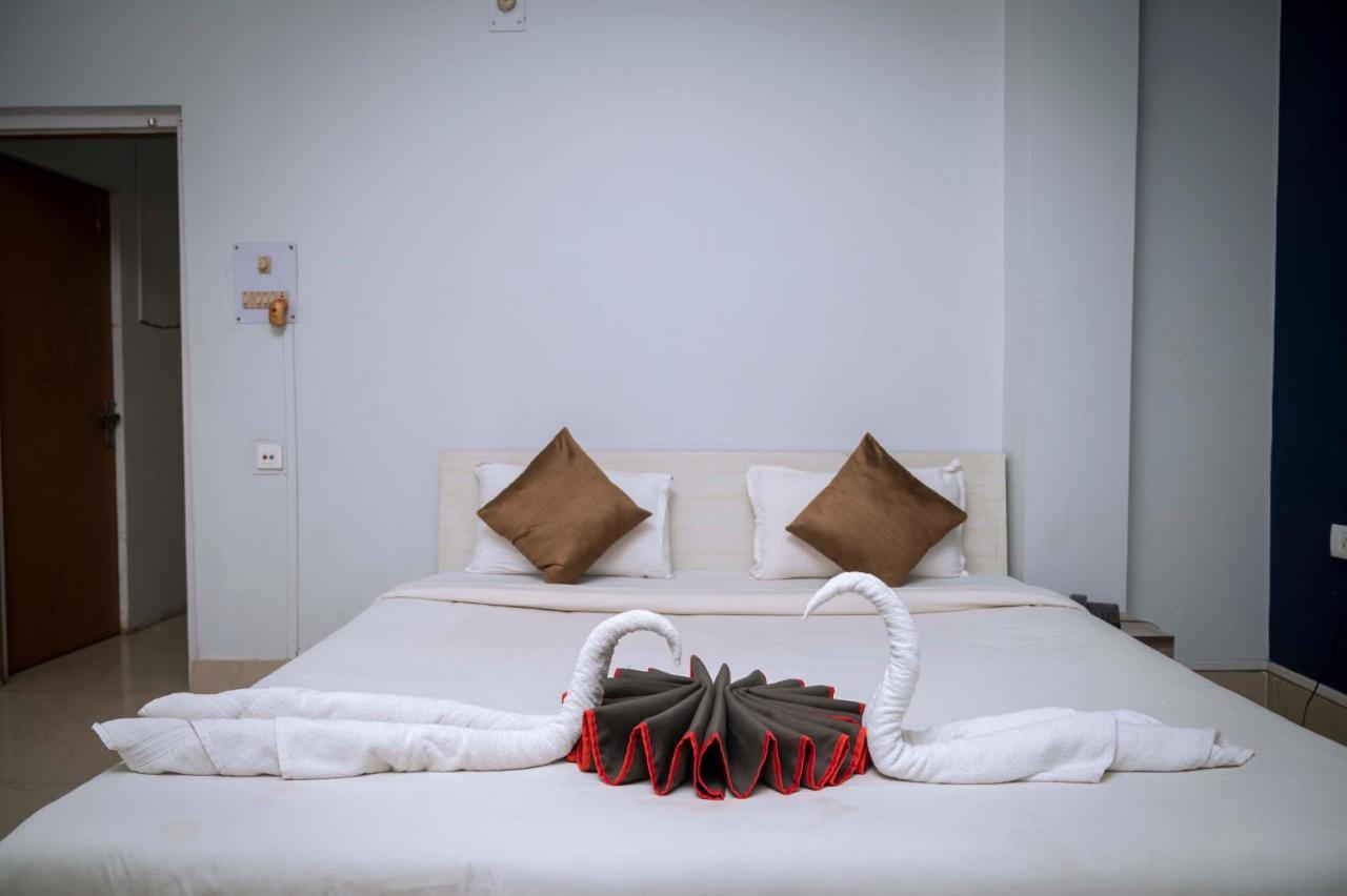 Gs Residency Hotel Guwahati Luaran gambar